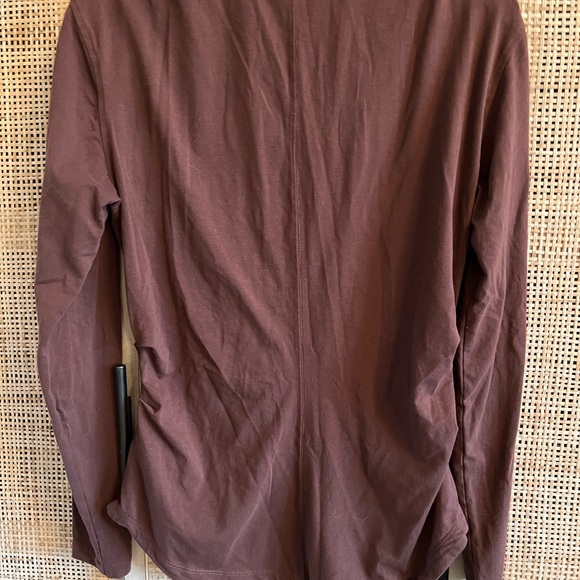 Athleta ruched, long sleeve top. Brown. Size M. - Picture 2 of 8
